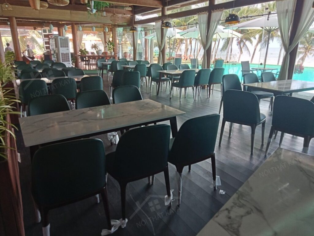 Lắp đặt Bàn Ghế Tại Nhà Hàng Hải Sản Phan Thiết (7)