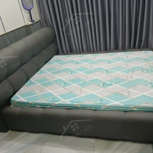 B3