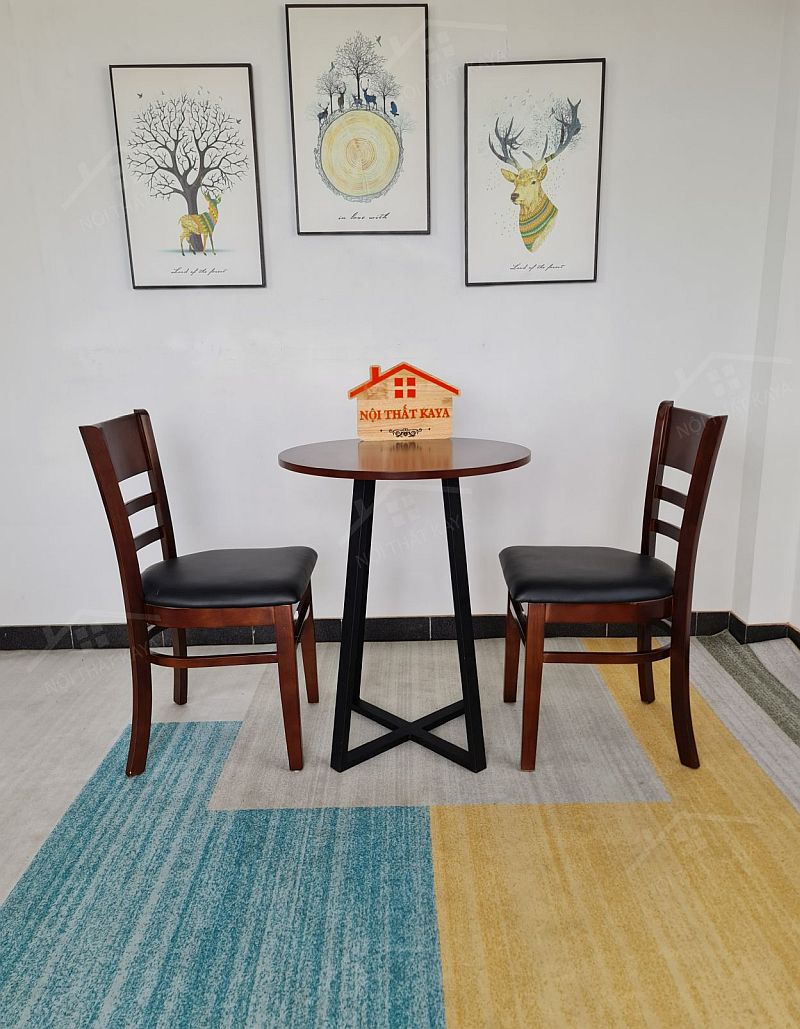 Cabin - Mostar 2 Ghế + Bàn Chân Sắt Ky-gh 103