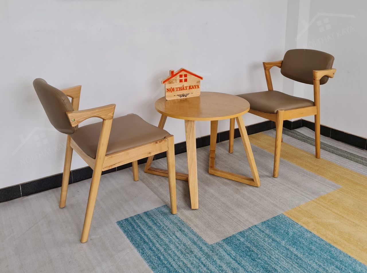 Kai 2 Ghế + Bàn Chân V (3)