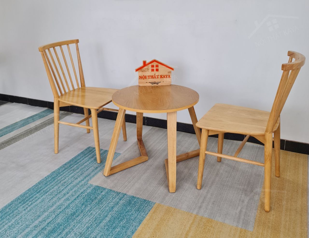 Requin 2 Ghế + Bàn Chân V (2)