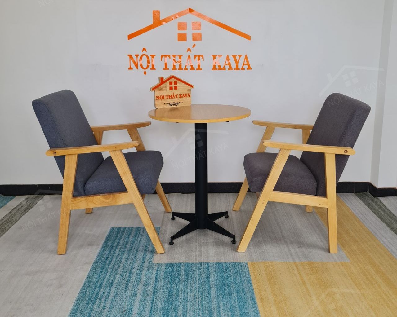 Sofa 2 Ghế + Bàn Chân Sắt Ky-gh 102 (1)