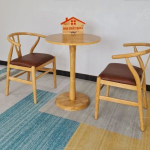 Wishbon 2 Ghế + Bàn Chân TrỤ (2)