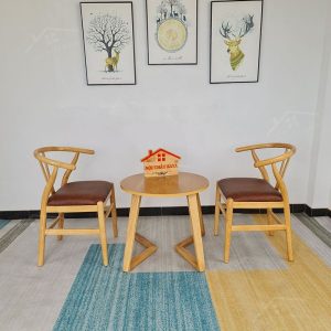 Wishbon 2 Ghế + Bàn Chân V